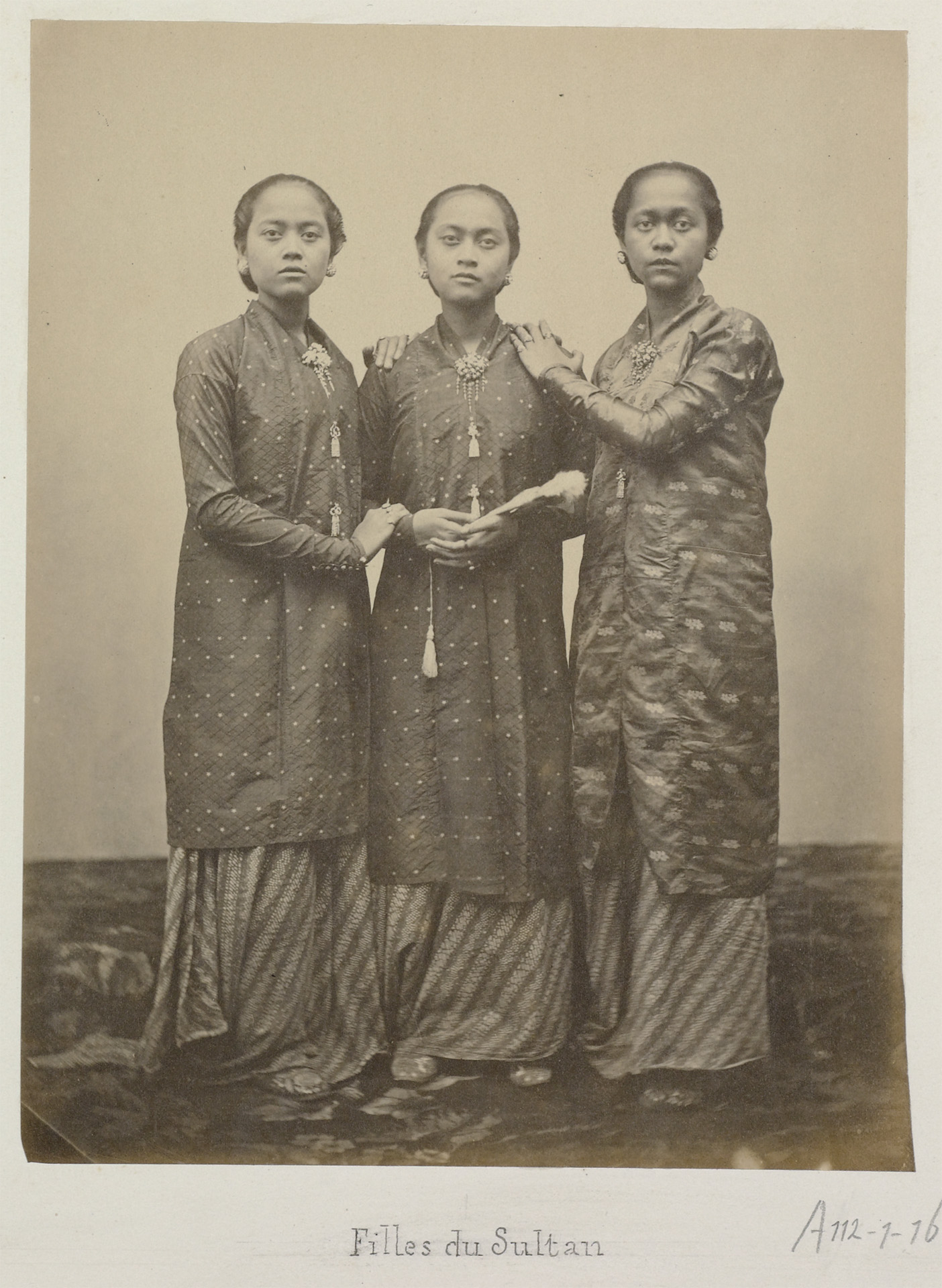 Kebaya