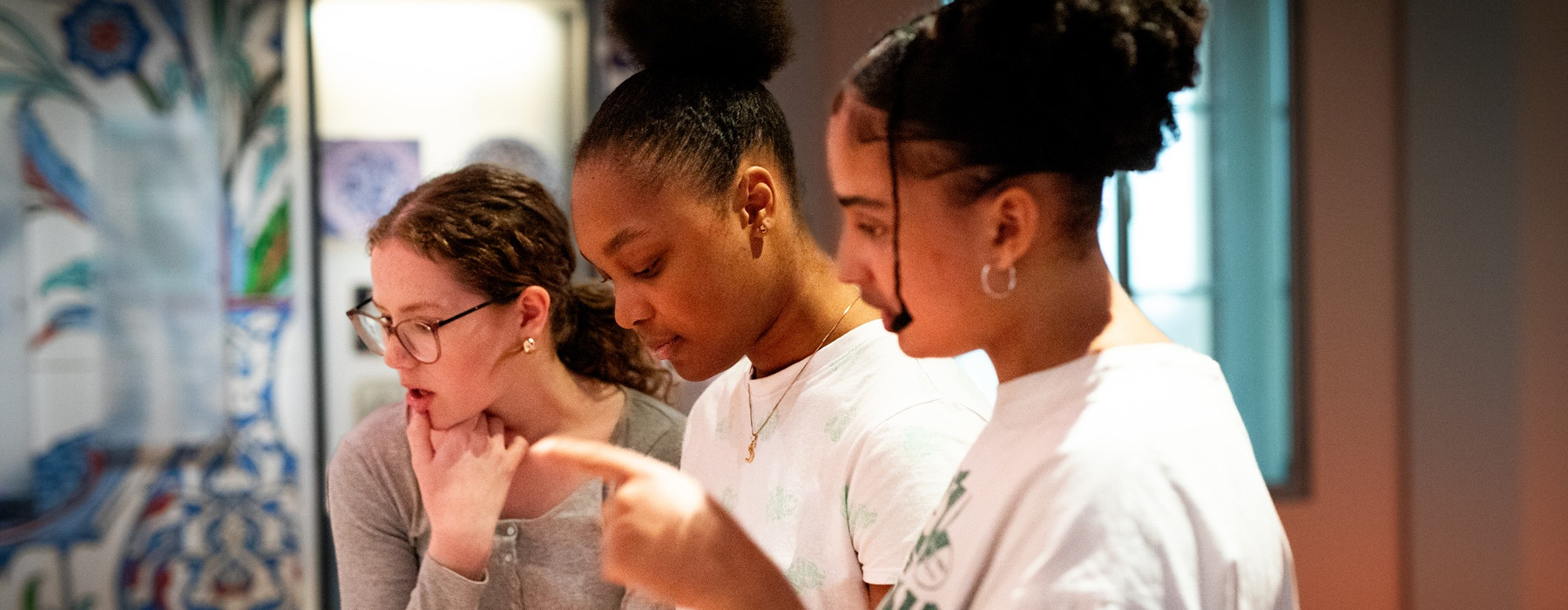 Schoolprogramma maak surrealisme in Wereldmuseum