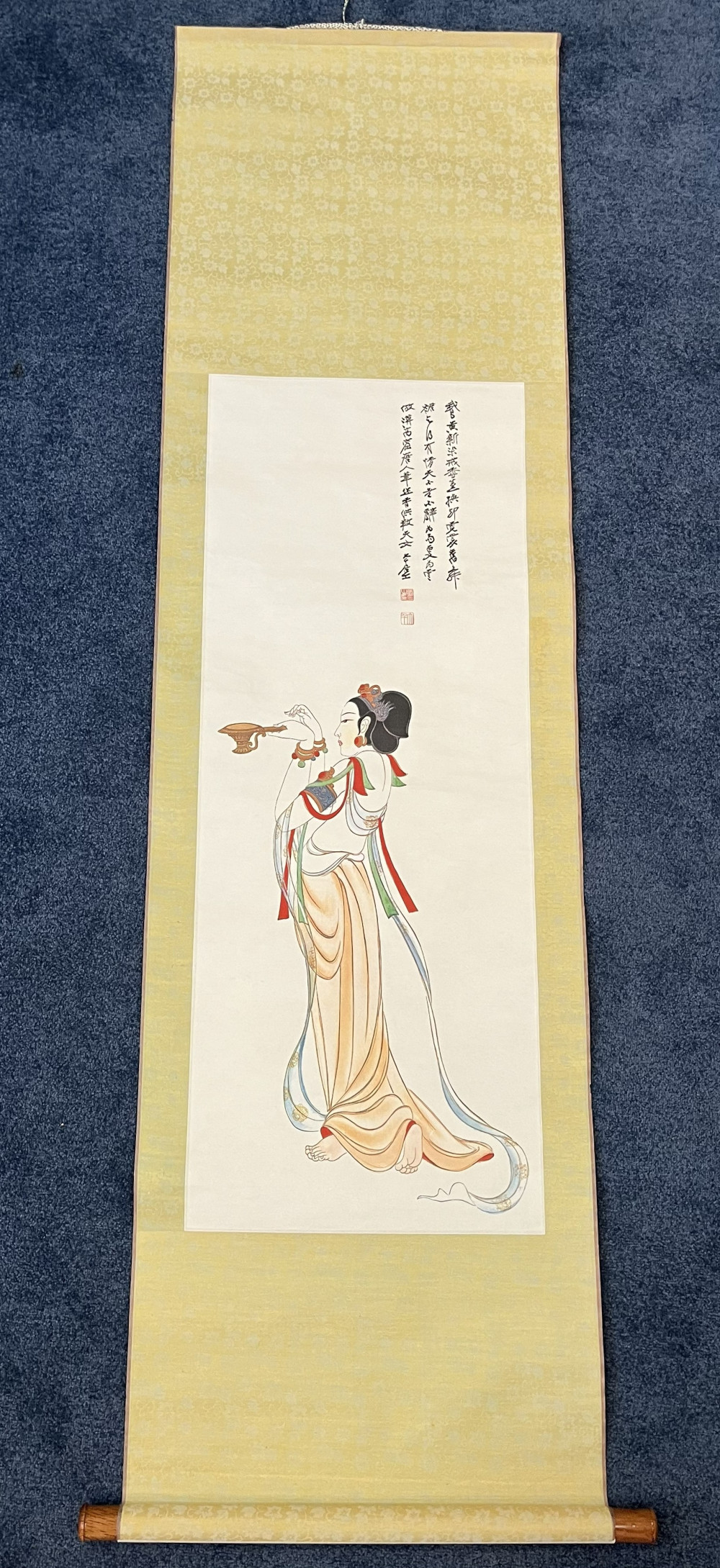 Reproductie van De offerbrenger van Dunhuang voor de Chinese cultuurkisten, nu opgenomen in de collectie van Le Centre Culturel de Taïwan à Paris. © Le Centre Culturel de Taïwan à Paris