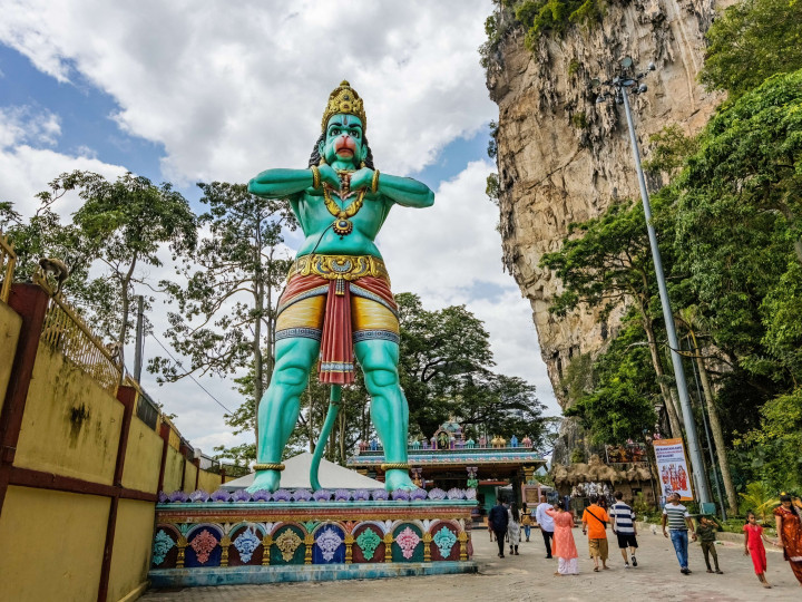 A Hanuman statue at Sri Anjaneyar Temple in Batu Caves, Kuala Lumpur, Malaysia. Here Hanuman is showing that Rama and Sita live in his heart. Photo: Sun_Shine, Shutterstock, Shutterstock. https://www.shutterstock.com/image-photo/kuala-lumpur-malaysia-march-2023-lord-2270677313