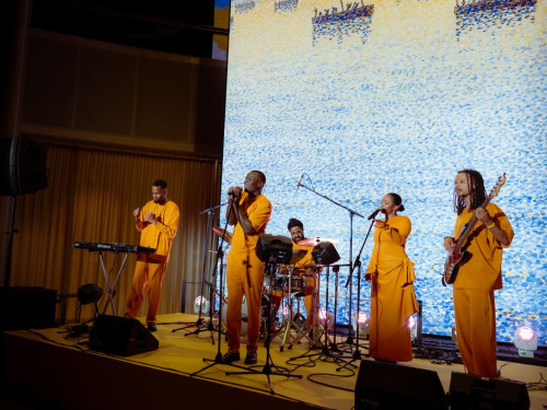 Concert_At_The_Museum